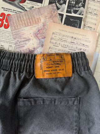 MILITANT SHORT